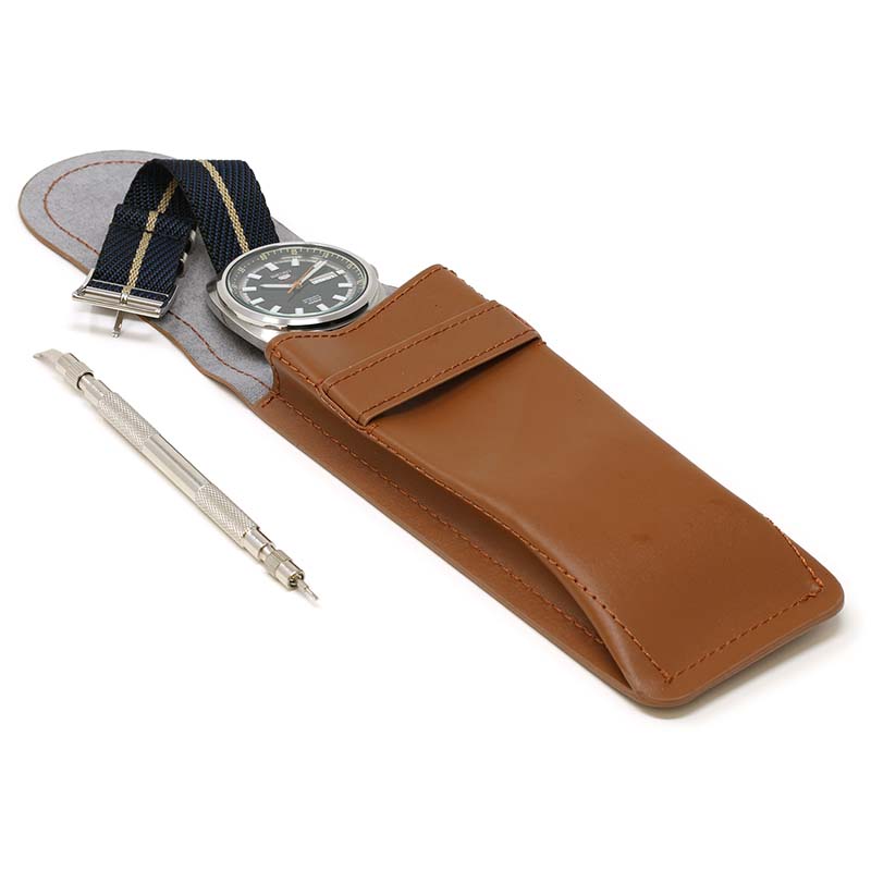 DASSARI Smooth Leather Watch Pouch