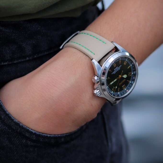 Sailcloth Strap By DASSARI - Short