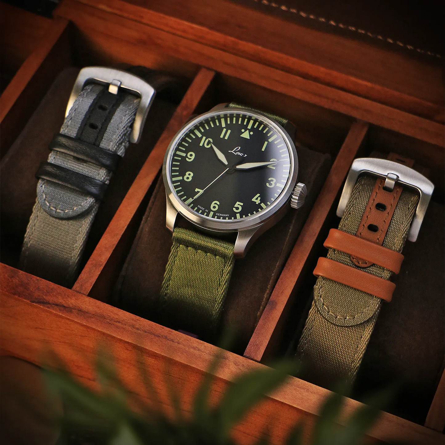 Two-Piece Explorer Strap with Quick Release