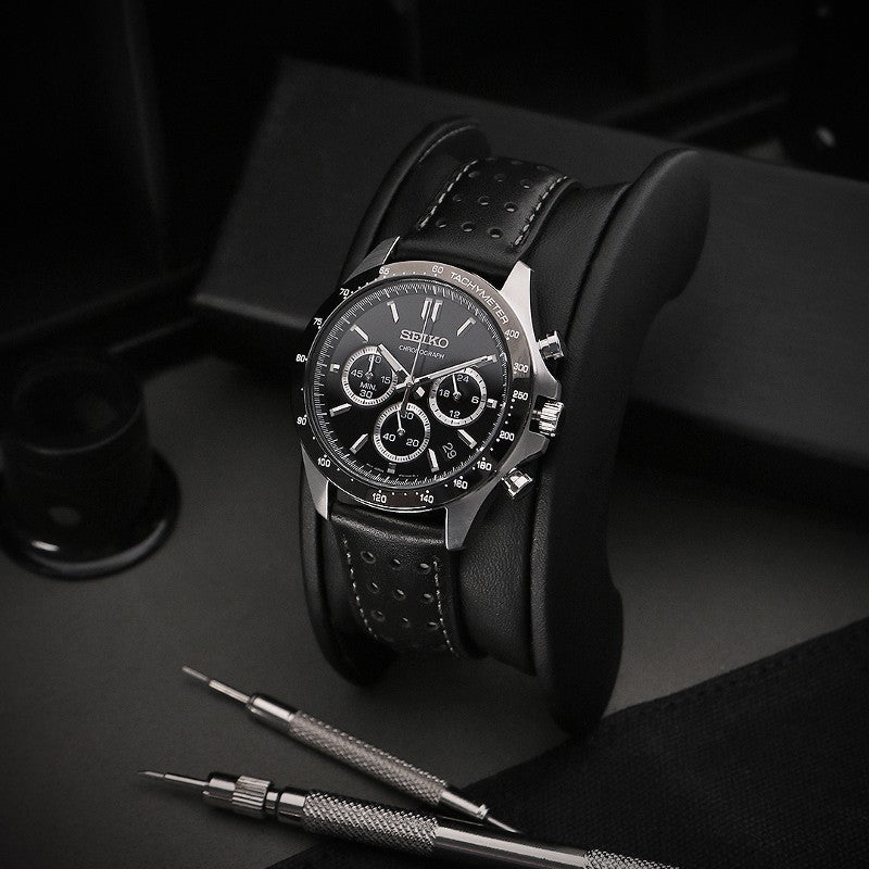 DASSARI Perforated Leather Racing Strap