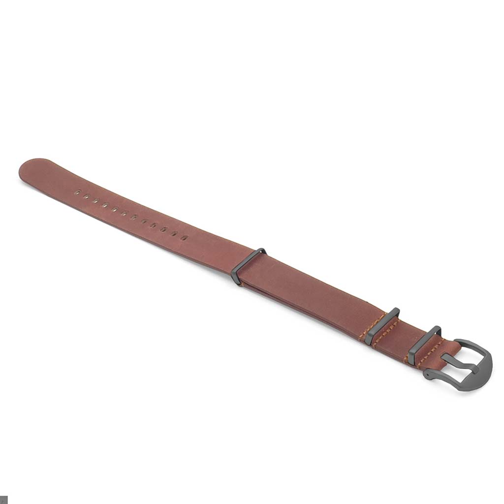 DASSARI Veteran Vintage Leather NATO Strap with Black Hardware