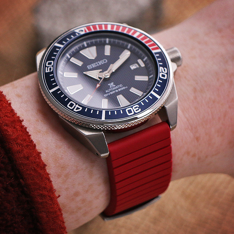 DASSARI Groove Stripe FKM Rubber Sport Strap
