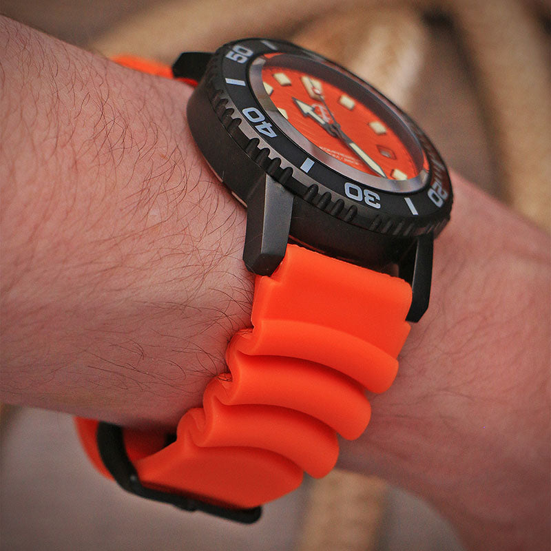 Wave Rugged Rubber Strap