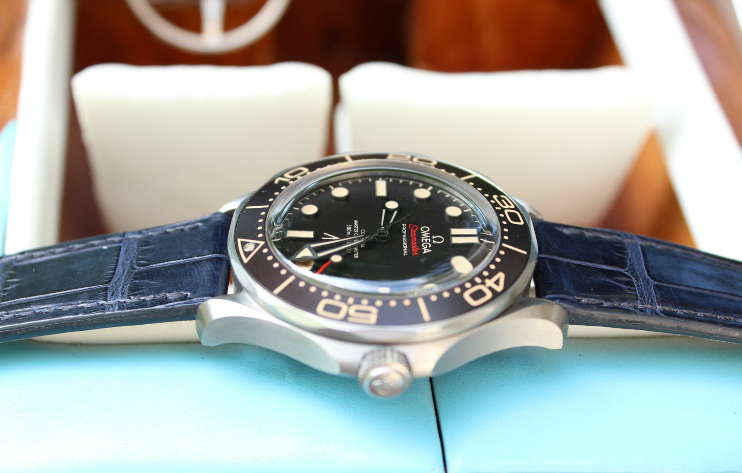 The Greenwich Avenue Watch Strap in Navy